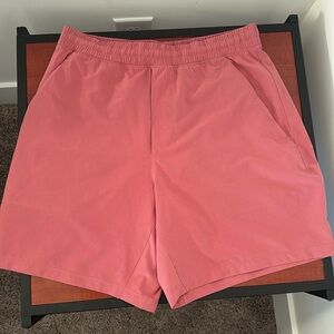 Men’s Lululemon Pace breaker linerless 7” shorts